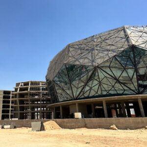 مول بيراميدز – PYRAMIDS MALL على ارض الواقع 